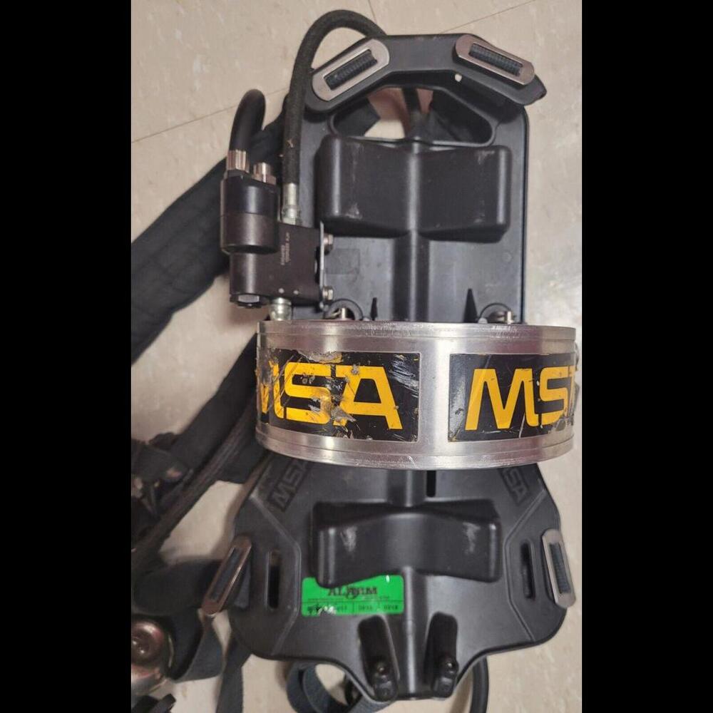 MSA SCBA Firehawk Frame Module alarm 2216 PSI harness made in Berlin GERMANY - Picture 2 of 10